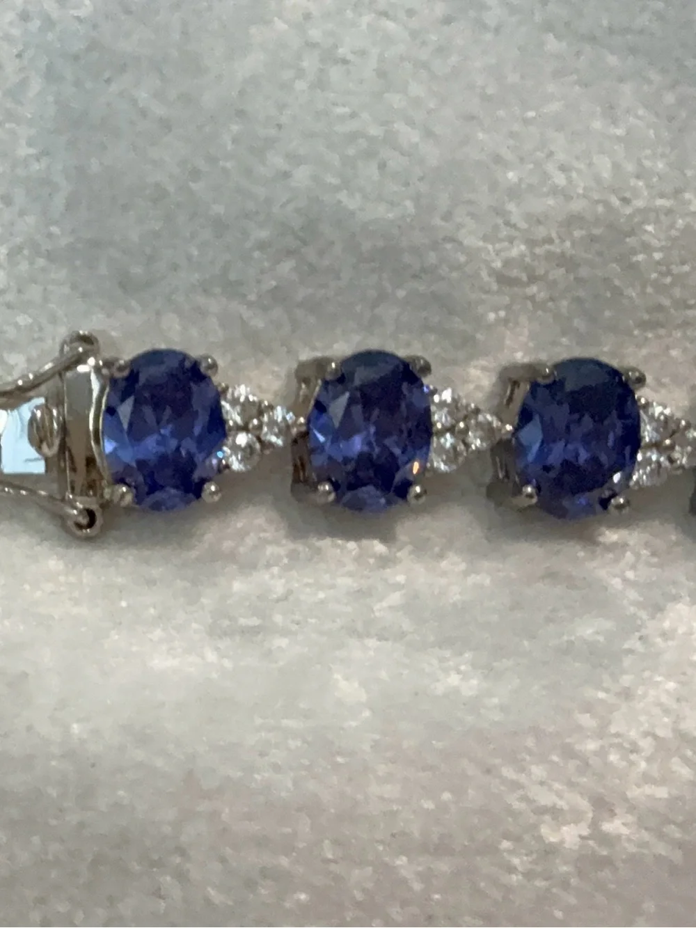 🌸JTV16-Blue Lab Created Sapphire Rhodium Over Sterling Silver Tennis Bracelet💎🛍️